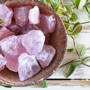 Pierre quartz rose brute pour l'amour, le stress, l'anxiété et le sommeil